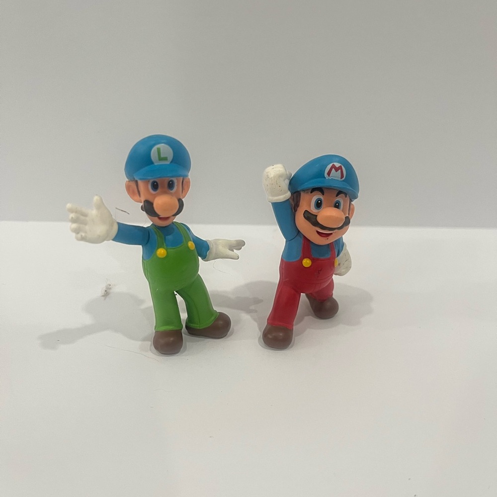Super Mario and Luigi Action Figures - Picture 1 of 9